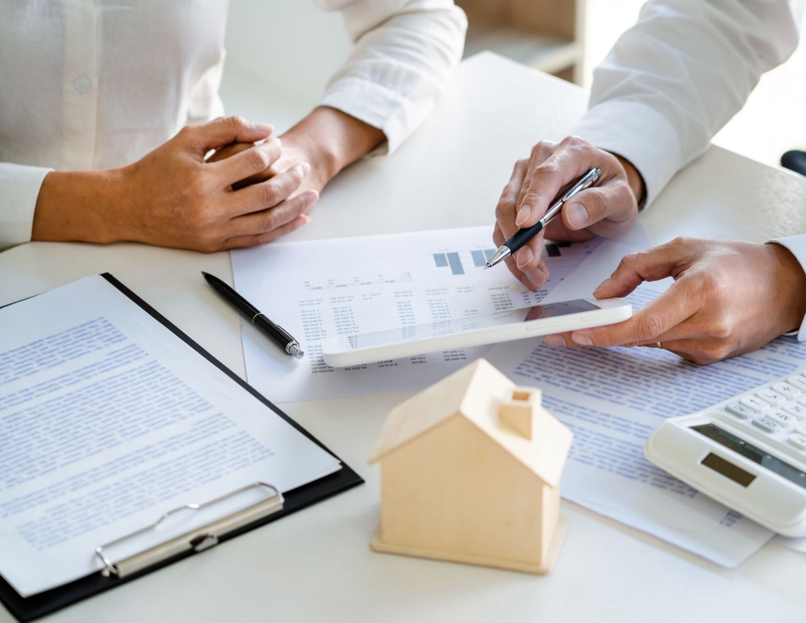 Newcomers to Buying Canadian Real Estate